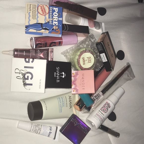 Beauty Mystery Boxes! - Picture 6 of 7